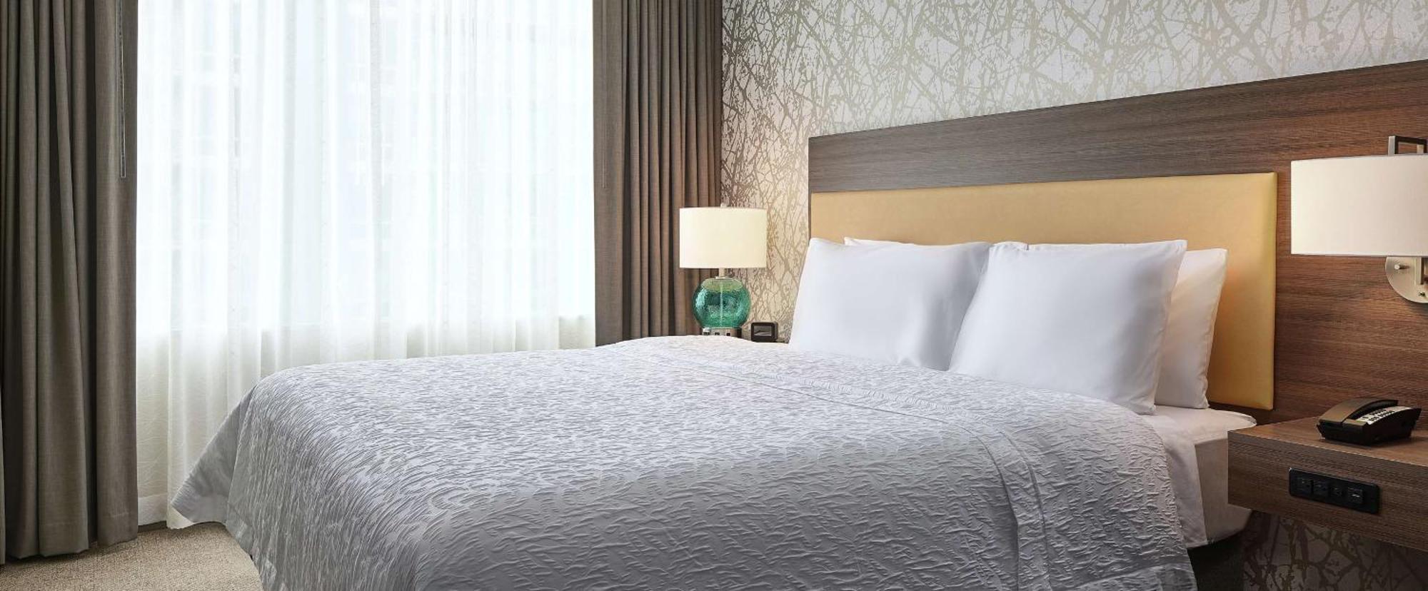 Home2 Suites By Hilton Chicago Mccormick Place Экстерьер фото