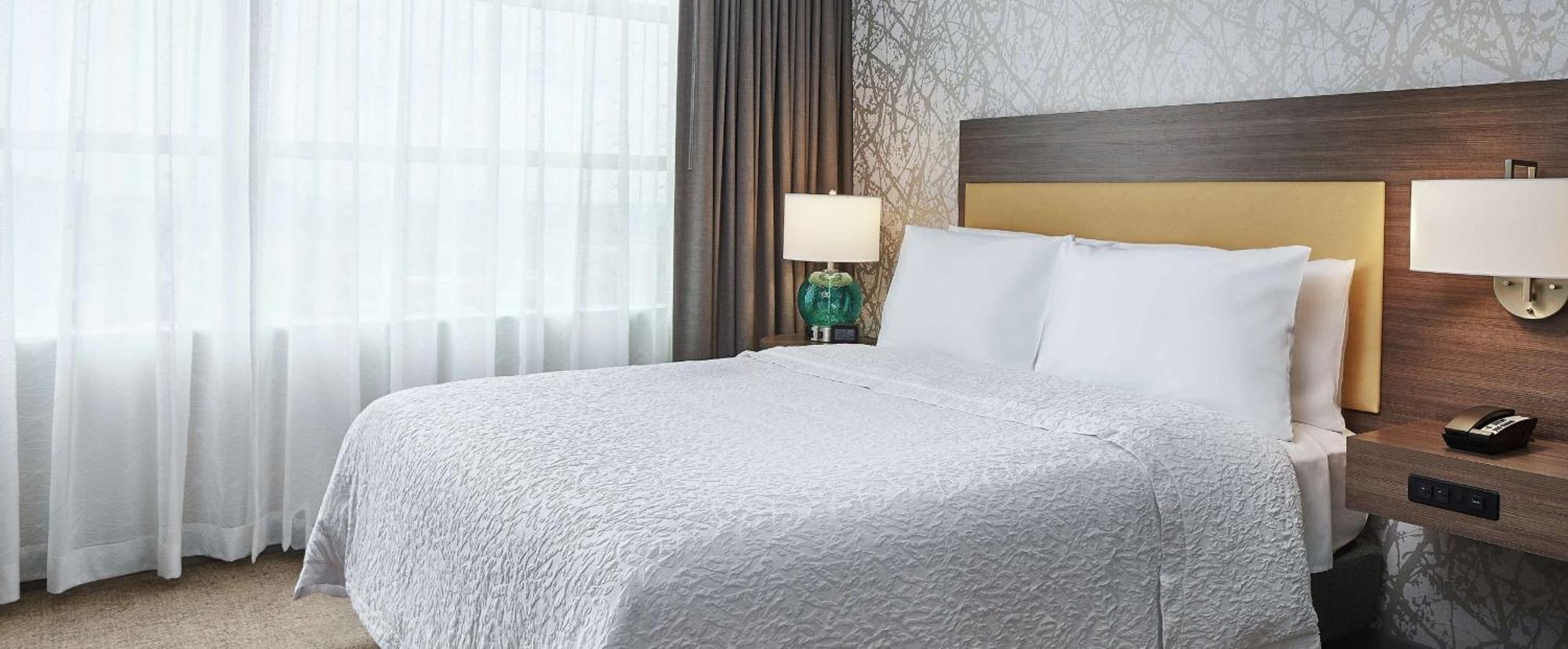 Home2 Suites By Hilton Chicago Mccormick Place Экстерьер фото